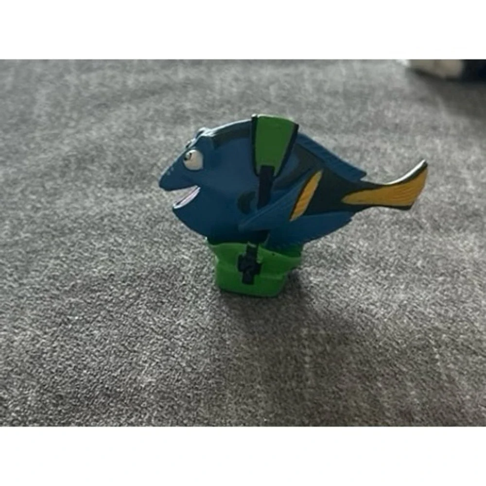 Dory Blue Fish W/Mask Finding Nemo 2